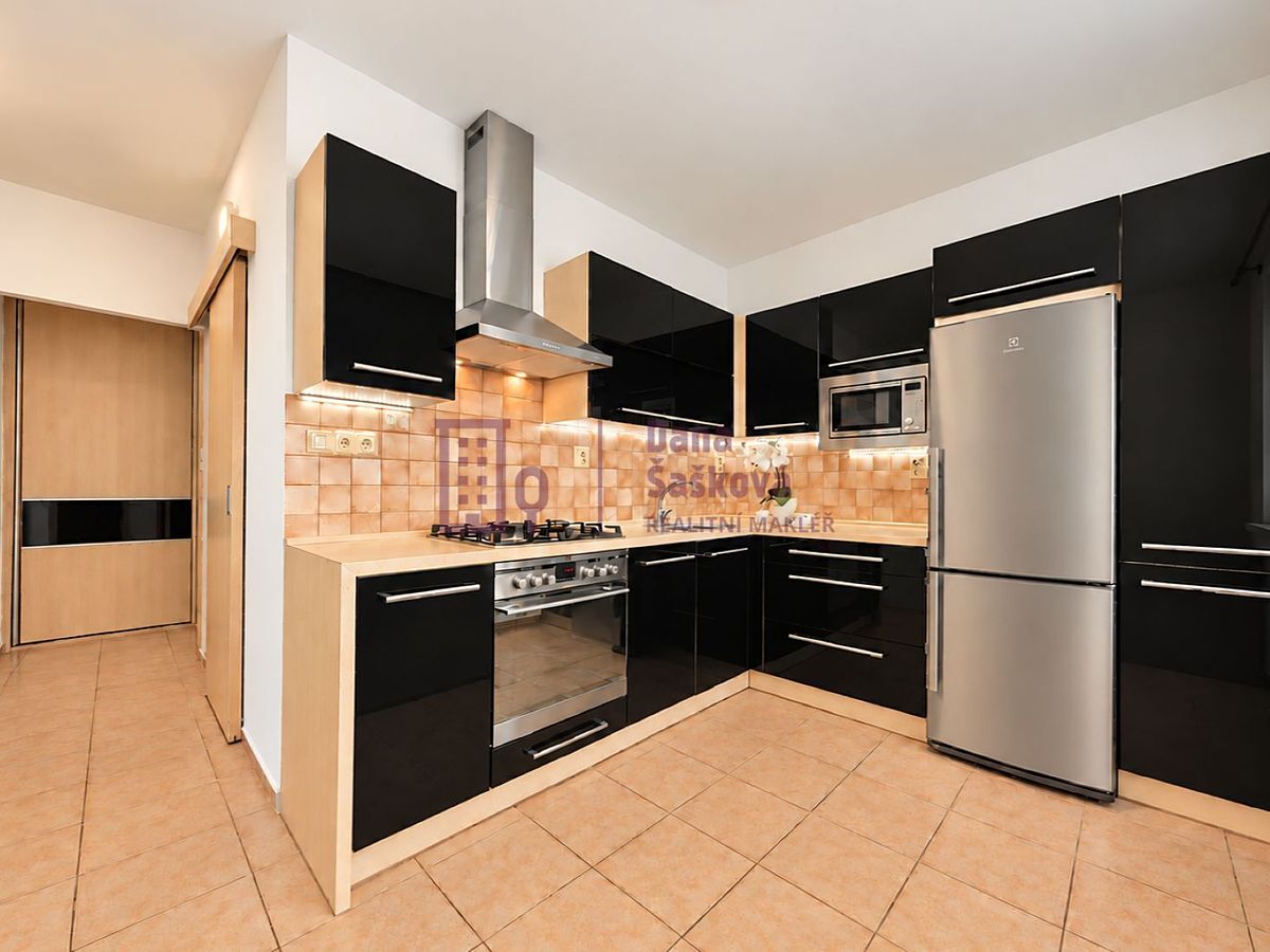 Pronájem bytu 2+1 63 m²